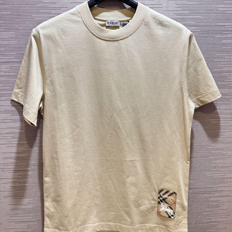 💎Han's house精品服飾💎BURBERRY 格紋  短T T恤 短袖 原價14200-0