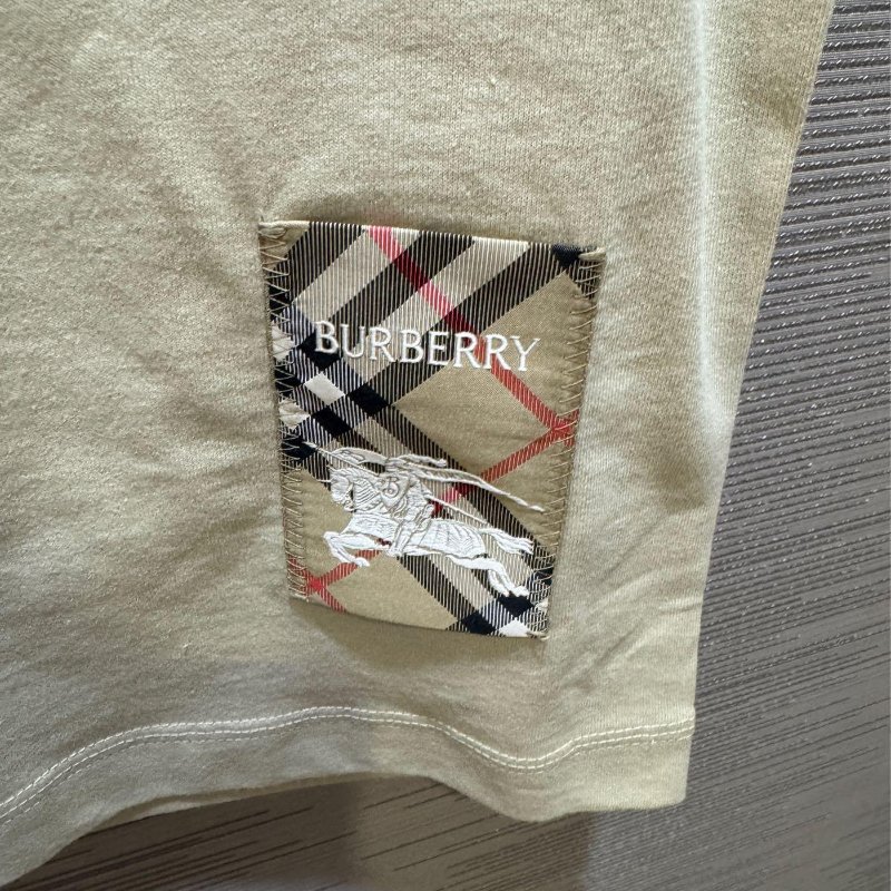 💎Han's house精品服飾💎BURBERRY 格紋  短T T恤 短袖 原價14200-5