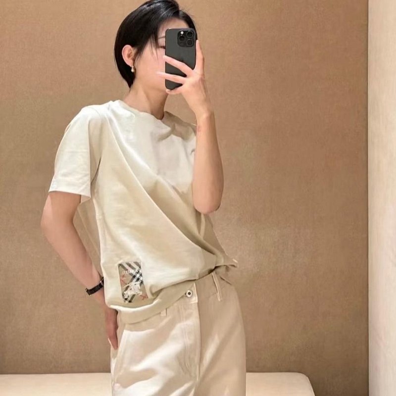 💎Han's house精品服飾💎BURBERRY 格紋  短T T恤 短袖 原價14200-6