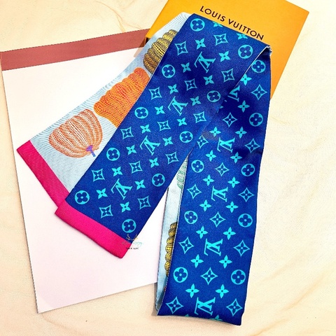 LV 草間彌生 南瓜系列 長絲巾 Twilly