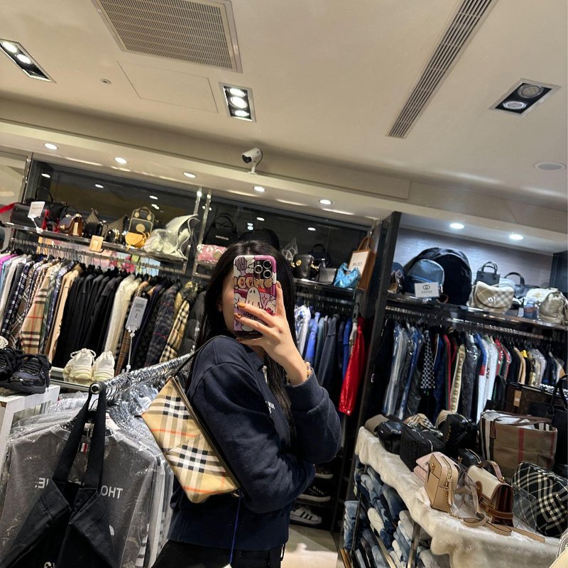 💎Han's house精品服飾💎Burberry 格紋 迷你 麻將包 側背包  原價26500-8