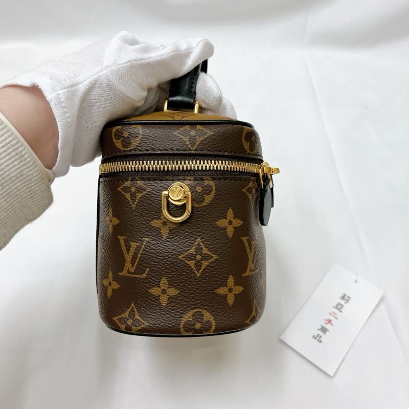 莉亞精品♡LV M45165 絲巾雙色化妝包 二手-4