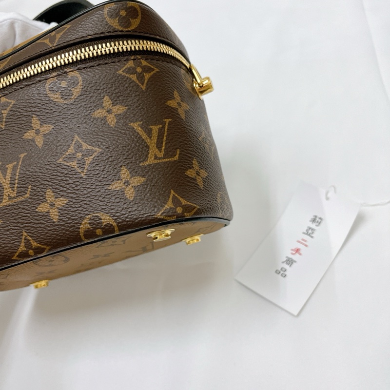 莉亞精品♡LV M45165 絲巾雙色化妝包 二手-15