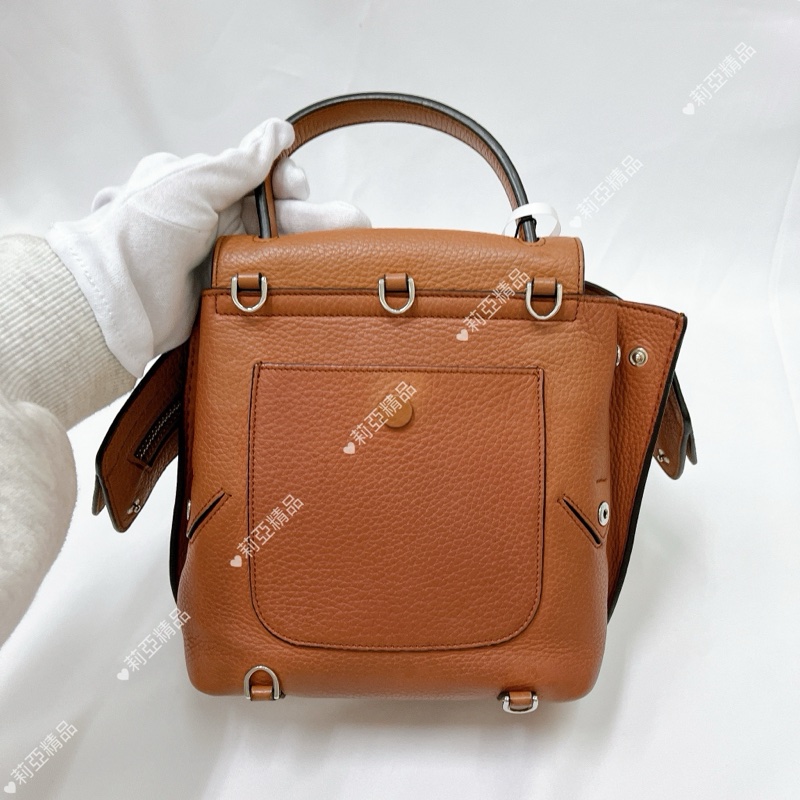 莉亞精品♡TODS Wave 牛皮大嘴包 二手-4