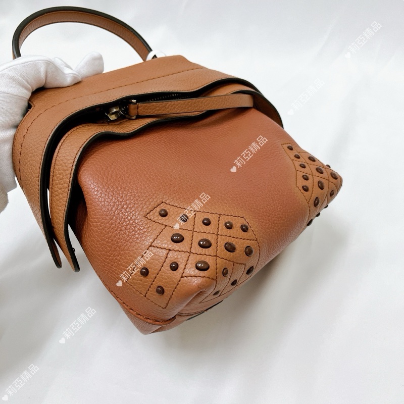莉亞精品♡TODS Wave 牛皮大嘴包 二手-9