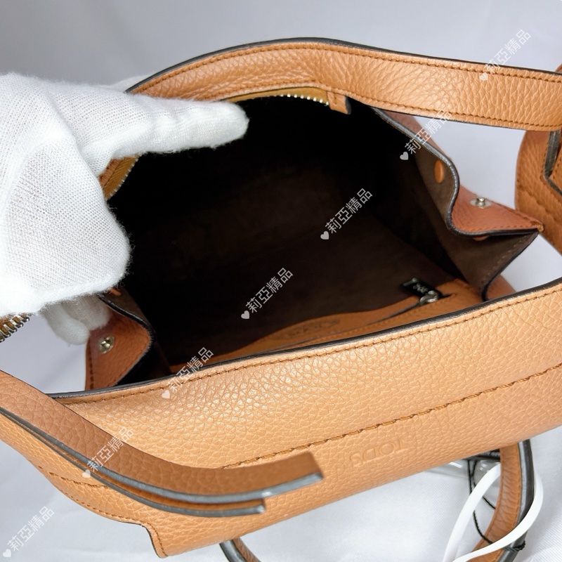 莉亞精品♡TODS Wave 牛皮大嘴包 二手-17