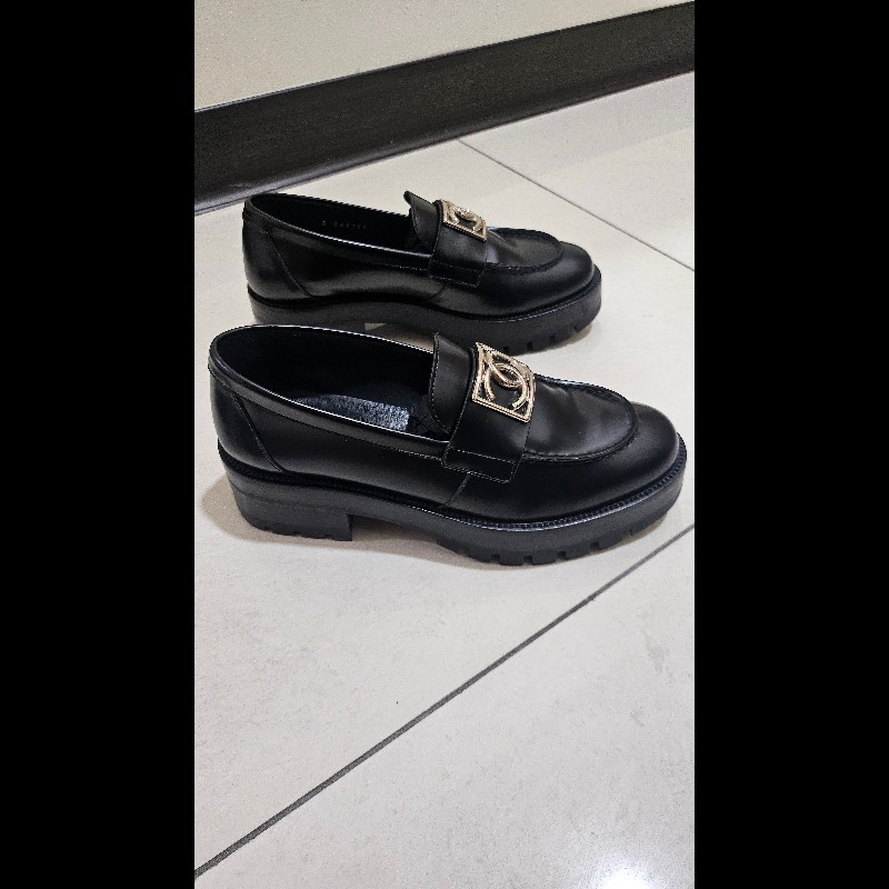 Chanel 23B黑色雙C方扣牛皮樂福鞋37尺寸-4