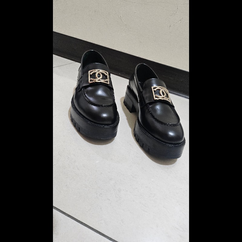 Chanel 23B黑色雙C方扣牛皮樂福鞋37尺寸-5