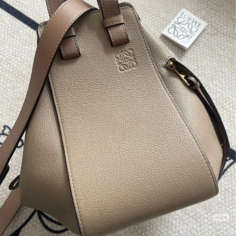#櫃上15萬🔥 #全網最甜💰 Loewe Hammock bag吊床包沙色🈶送內膽-7