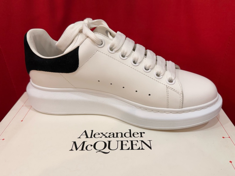 Alexander McQueen 休閒鞋 39號半 狀況很好 外表非常新 只穿過一次 ～-2