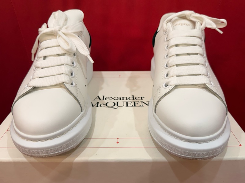 Alexander McQueen 休閒鞋 39號半 狀況很好 外表非常新 只穿過一次 ～-5