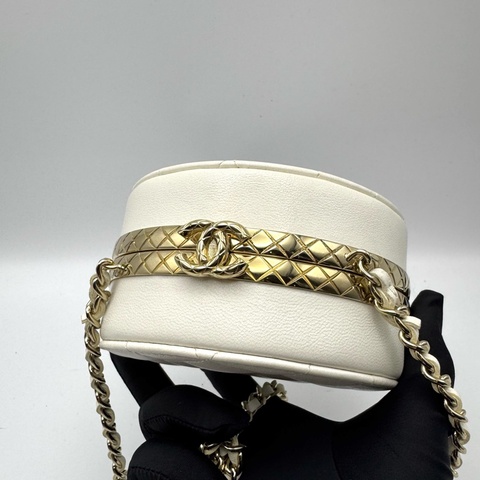 Chanel 香奈兒Coco Crush 系列高級工坊圓餅單肩包，收藏級