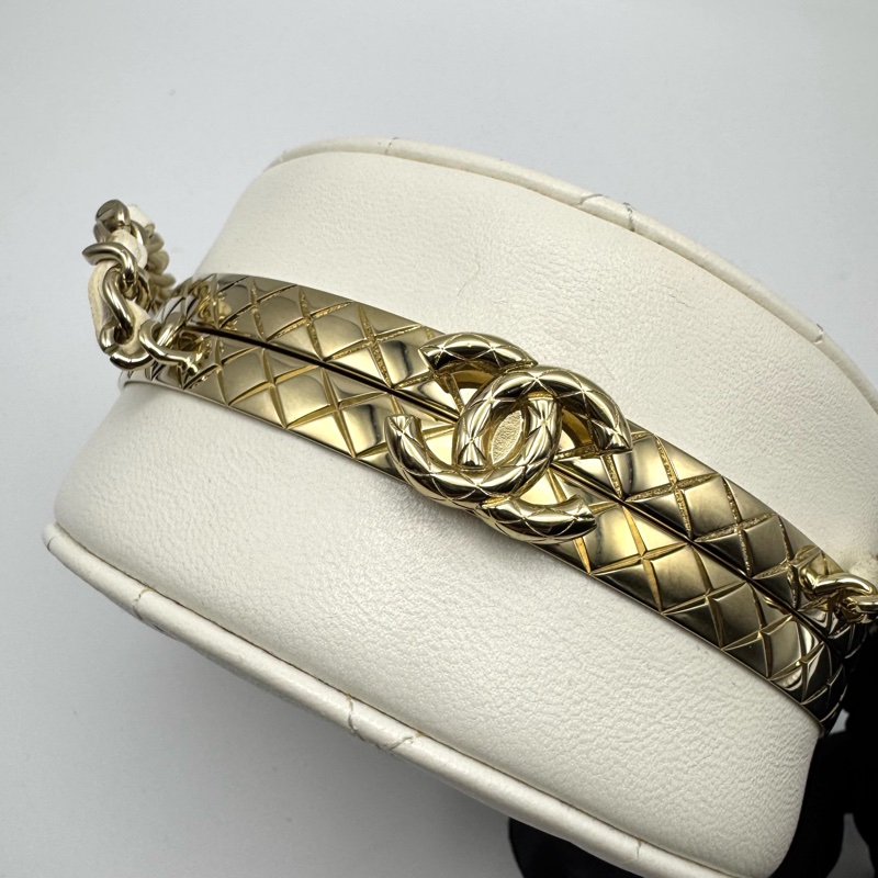 Chanel 香奈兒Coco Crush 系列高級工坊圓餅單肩包，收藏級-3