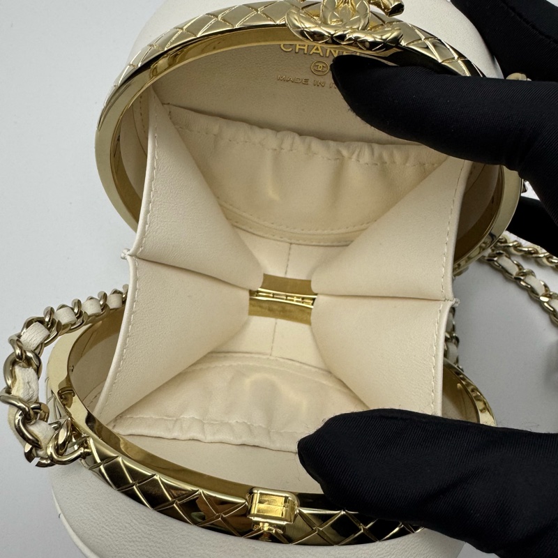 Chanel 香奈兒Coco Crush 系列高級工坊圓餅單肩包，收藏級-5