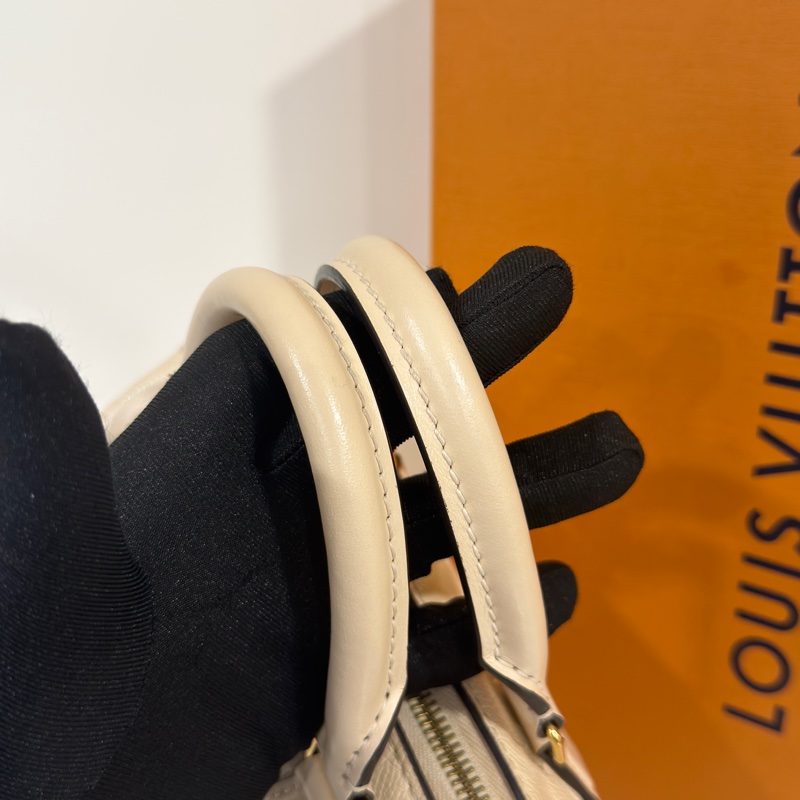 #全配🈶購證 #閒置新 Lv speedy20奶油白 晶片款speedy bandoulière 20-6