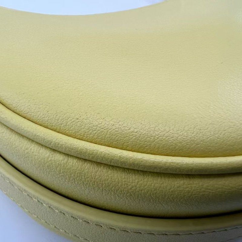 CELINE Mini Ava 小雞黃全皮款腋下包-12