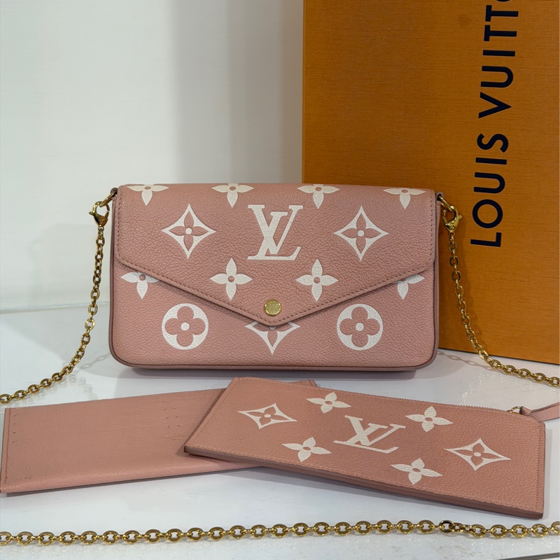 #最便宜🉐Lv #晶片款 Lv Felicia Pochette粉色三合一Woc-0