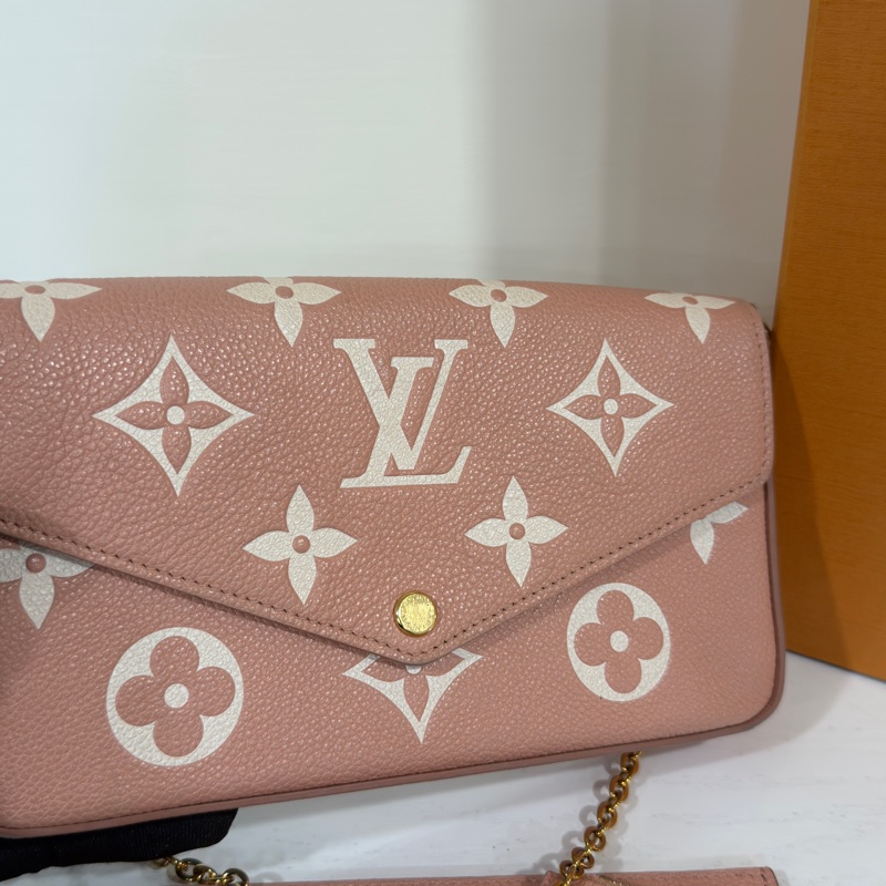 #最便宜🉐Lv #晶片款 Lv Felicia Pochette粉色三合一Woc-2
