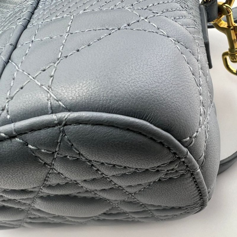 DIOR CARO 霧霾藍迷你盒子包-9