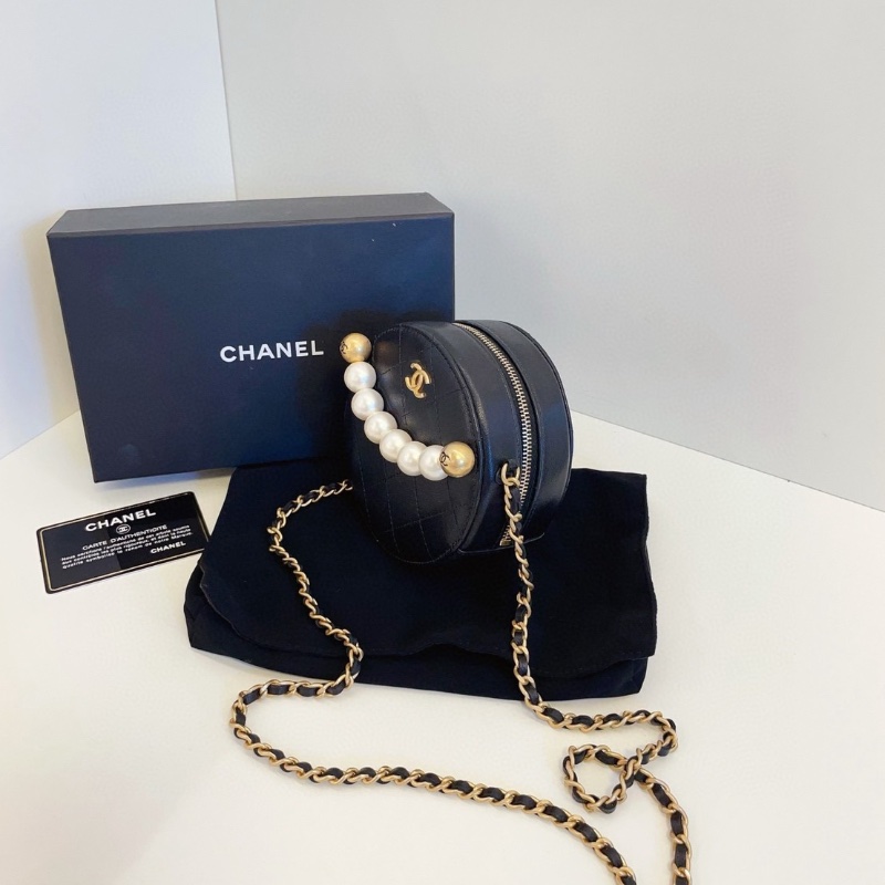 Chanel 黑金珍珠小圓餅鏈條包 12*12  99新配件塵袋盒子購證保卡-4