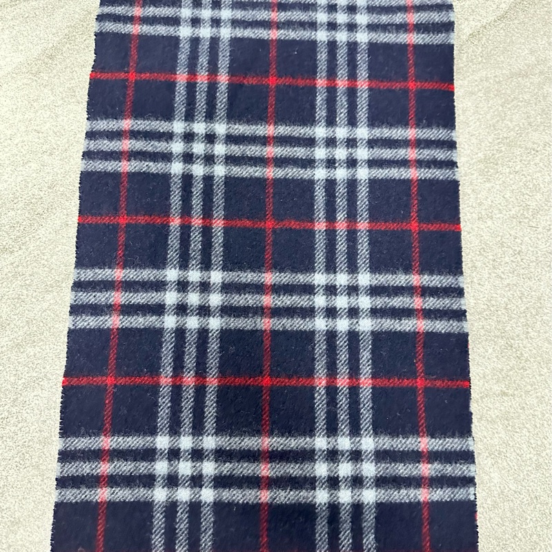 BURBERRY海軍藍格紋羔羊毛圍巾✨-5