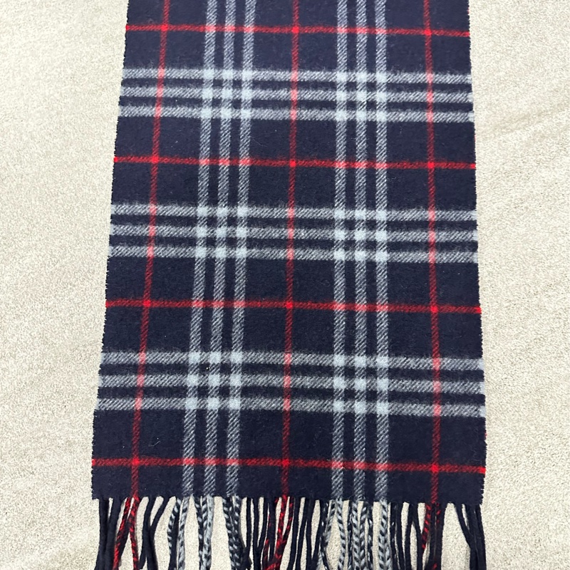 BURBERRY海軍藍格紋羔羊毛圍巾✨-6