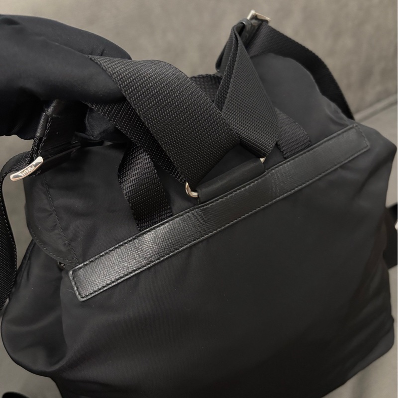 Prada雙肩30現代款-6