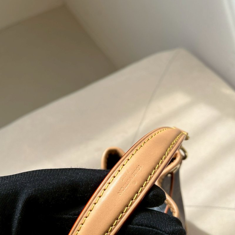 🏷Louis Vuitton NANO NOÉ水桶包-8