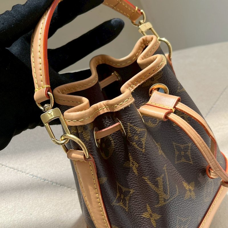 🏷Louis Vuitton NANO NOÉ水桶包-10