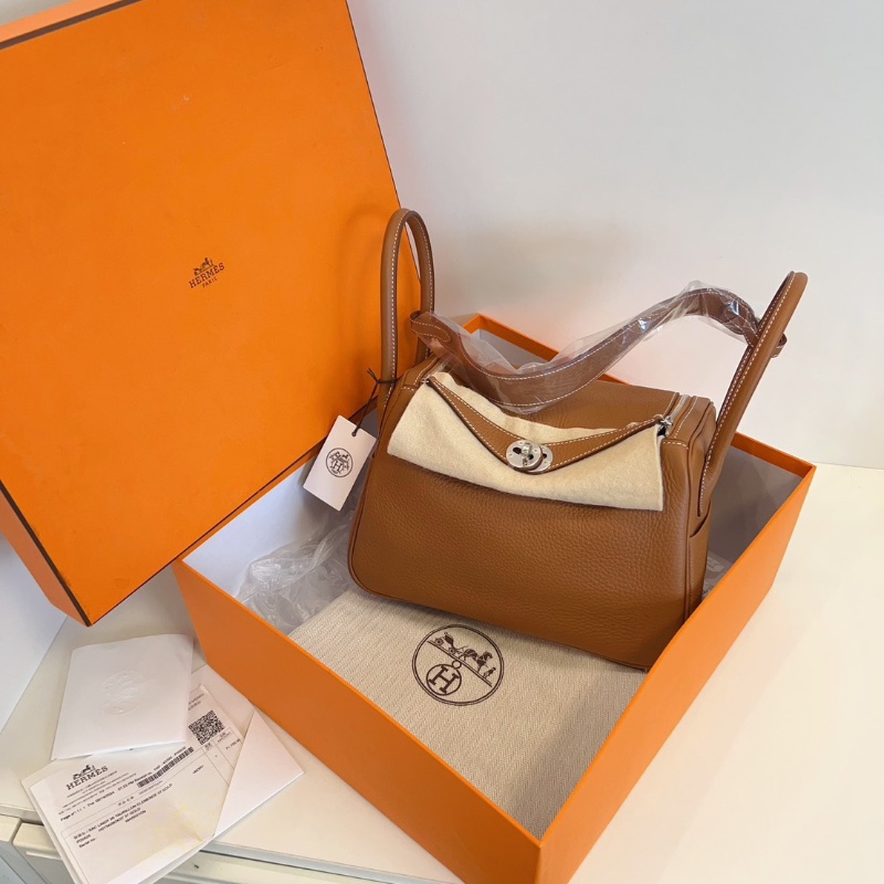 Hermes lindy26 金棕銀扣 tc皮 26*15*14 全新配件塵袋盒子購證-1
