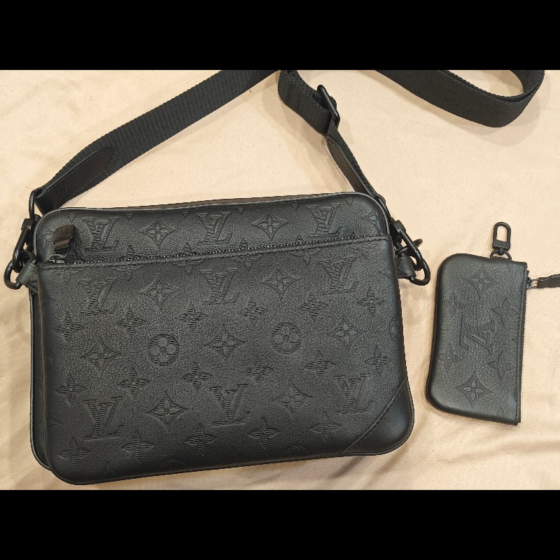 LV trio 新款 黑武士三合一牛皮壓花款 m46602-6