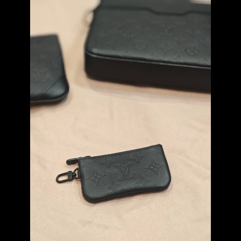 LV trio 新款 黑武士三合一牛皮壓花款 m46602-9