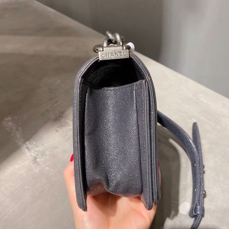 Chanel le boy small-4