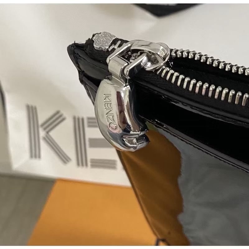台中大遠百 Kenzo 皮亮面雙層手拿包 大款/9.9新🆕-5