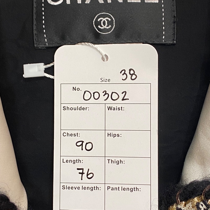 ❤️CHANEL 明星同款 經典外套 精緻雙C紐扣-9