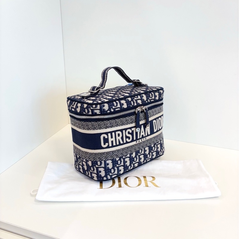 ✨Dior Travel vanity刺繡🪡 大號化妝盒 🖤-3