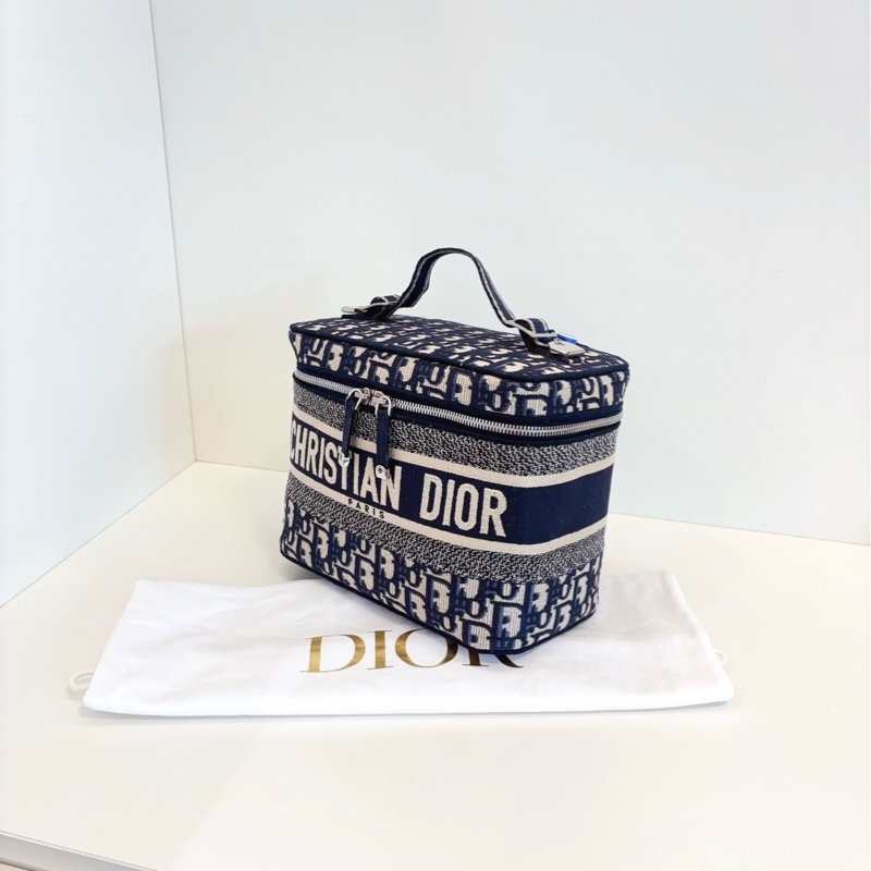 ✨Dior Travel vanity刺繡🪡 大號化妝盒 🖤-4