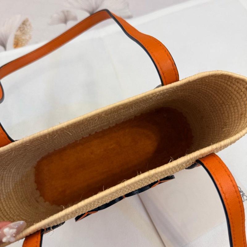 loewe橘色草編包-1