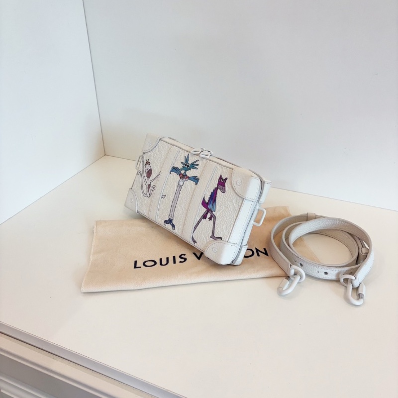 LV 秀款限定Soft Trunk稻草人印花軟盒白盒包 芯片款23*13*4  98新配件塵袋-3