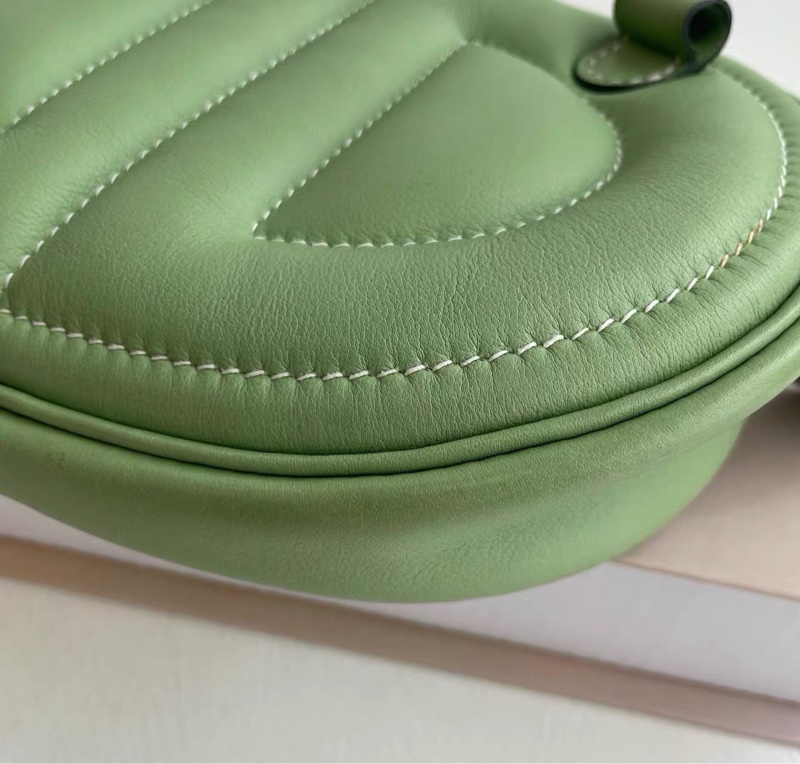 🌈Hermes💚In the loop🌟豬鼻子腰包💚牛油果綠銀扣🌈98新🌟Swift 皮🌟beltbag🌟豬鼻子🌟愛馬仕🌟-4