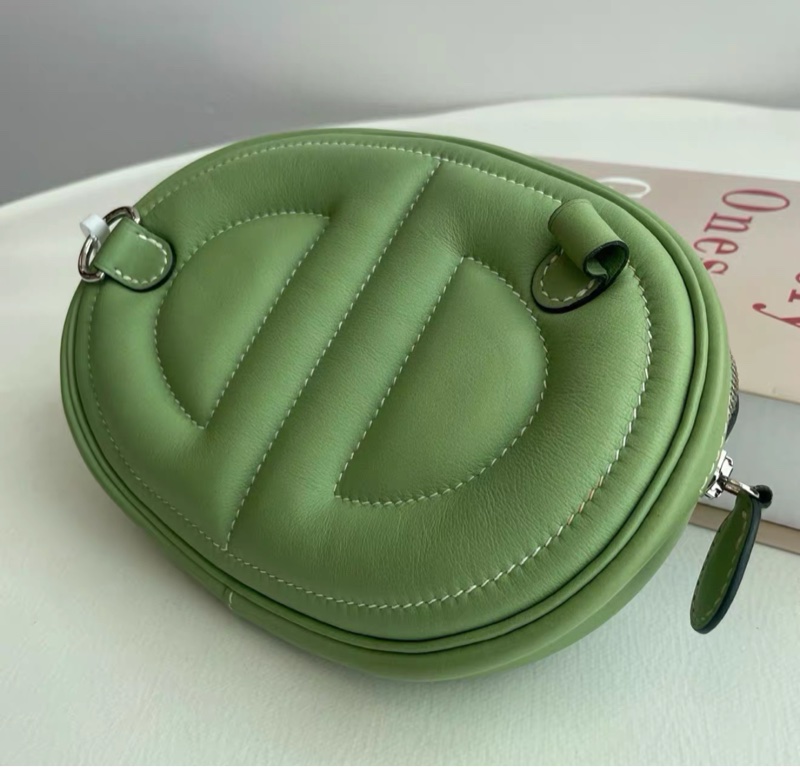 🌈Hermes💚In the loop🌟豬鼻子腰包💚牛油果綠銀扣🌈98新🌟Swift 皮🌟beltbag🌟豬鼻子🌟愛馬仕🌟-8