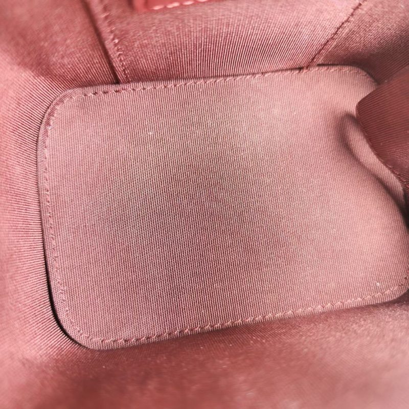 Chanel 雙金珠mini盒子包10*9*7  99新配件塵袋保卡-2