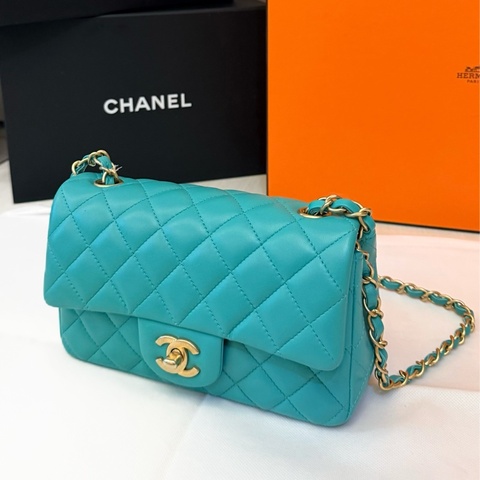 chanel小羊皮mini CF