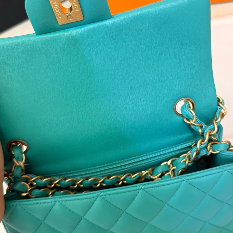 chanel小羊皮mini CF-2