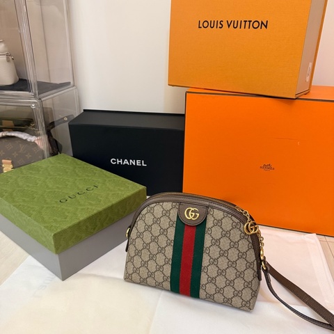 gucci貝殼包