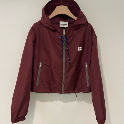 MiuMiu 🆕新款外套 ML1054-13MF-F0399 Size 36. 38. 40.
