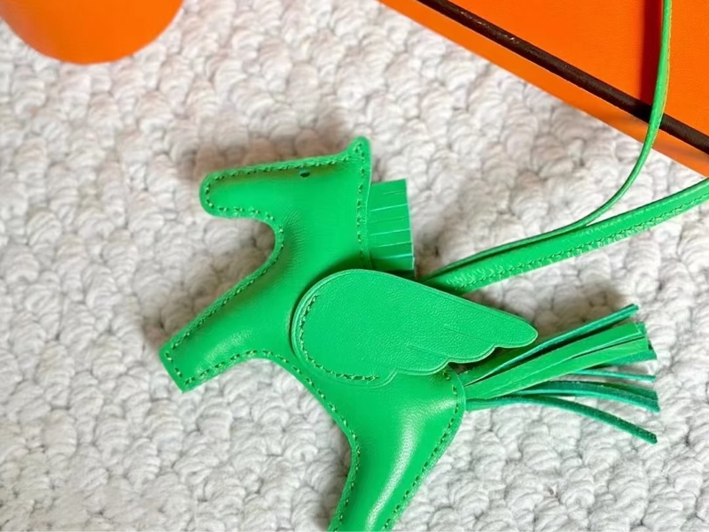 全新愛馬仕Hermès漫畫綠大飛馬💚-1