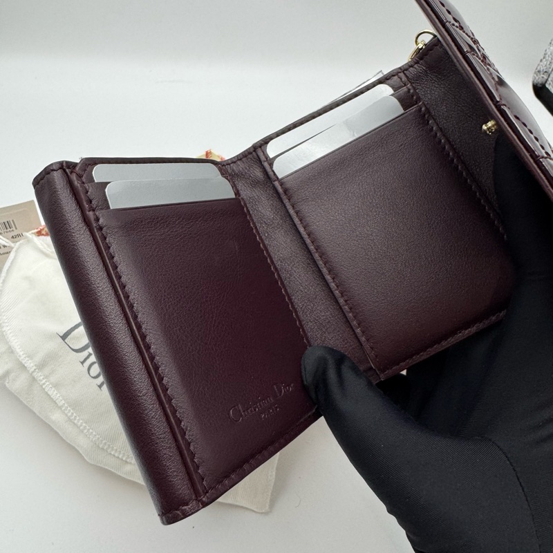 Dior 牛漆皮短款錢包 Dark Cherry-8