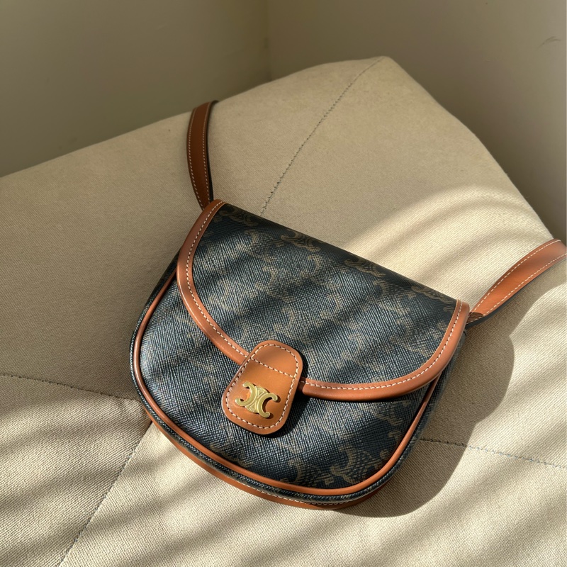 🏷️ Celine馬安包-1