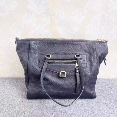 LV深藍色皮壓花單肩包